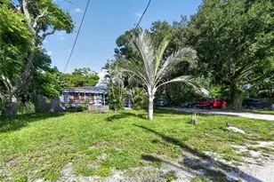 806 35th St W, Bradenton, FL 34205 - Photo 29
