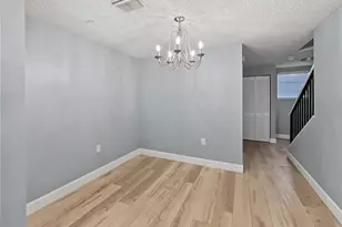5601 Bentgrass Dr, Sarasota, FL 34235 - Photo 5