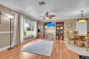 5210 36th Ave Cir W, Bradenton, FL 34209 - Photo 11