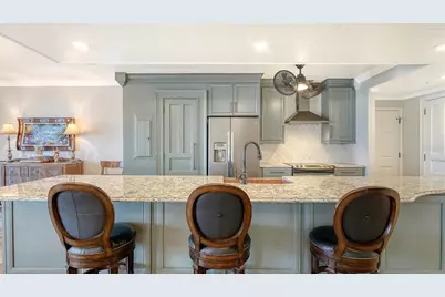 1100 Benjamin Franklin Drive #204, Sarasota, FL 34236 - Photo 13