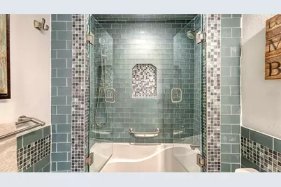1100 Benjamin Franklin Drive #204, Sarasota, FL 34236 - Photo 31