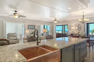 1100 Benjamin Franklin Dr, Sarasota, FL 34236 - Photo 11