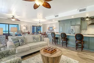 1100 Benjamin Franklin Dr, Sarasota, FL 34236 - Photo 15