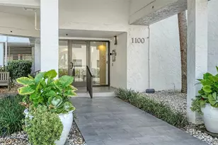 1100 Benjamin Franklin Dr, Sarasota, FL 34236 - Photo 7