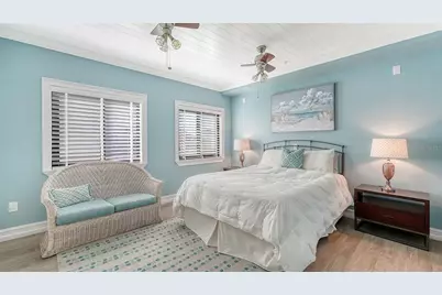 1100 Benjamin Franklin Drive #204, Sarasota, FL 34236 - Photo 29