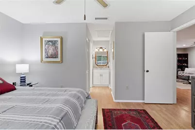 3191 Glen Elyn Boulevard #4, Sarasota, FL 34237 - Photo 13