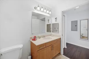 1064 N Tamiami Trl, Sarasota, FL 34236 - Photo 37