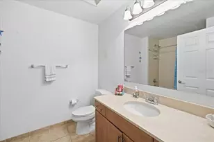 1064 N Tamiami Trl, Sarasota, FL 34236 - Photo 31