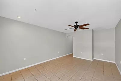 12928 Tigers Eye Drive, Venice, FL 34292 - Photo 7