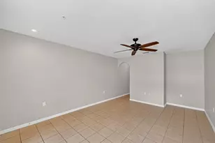 12928 Tigers Eye Dr, Venice, FL 34292 - Photo 7