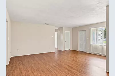208 62nd Street W, Bradenton, FL 34209 - Photo 3
