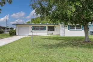 208 62nd St W, Bradenton, FL 34209 - Photo 1