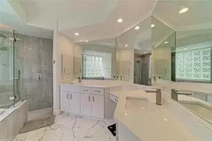 11234 Rivers Bluff Cir, Bradenton, FL 34202 - Photo 31