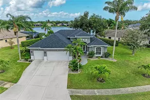 11234 Rivers Bluff Cir, Bradenton, FL 34202 - Photo 5