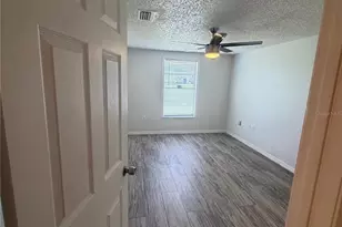 4121 79th St W, Bradenton, FL 34209 - Photo 11