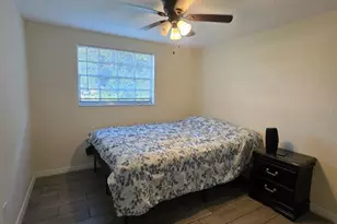 3412 16th St E, Bradenton, FL 34208 - Photo 11
