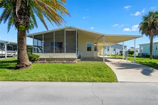 693 Riverview Cir, North Port, FL 34287 - Photo 1