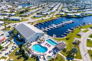 693 Riverview Cir, North Port, FL 34287 - Photo 5