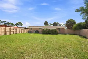 1509 Banyan Dr, Venice, FL 34293 - Photo 37