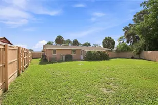 1509 Banyan Dr, Venice, FL 34293 - Photo 35