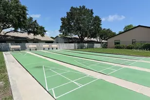 2808 60th Ave W, Bradenton, FL 34207 - Photo 17