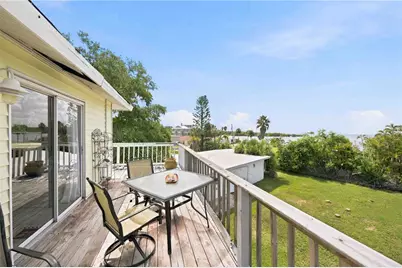 6904 22nd Street W, Bradenton, FL 34207 - Photo 5