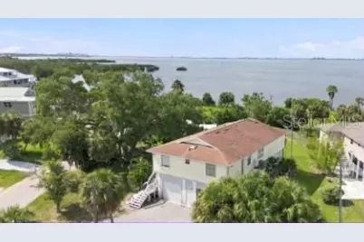 6904 22nd Street W, Bradenton, FL 34207 - Photo 1