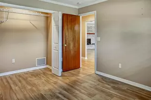 117 Home Park Rd, Venice, FL 34285 - Photo 17