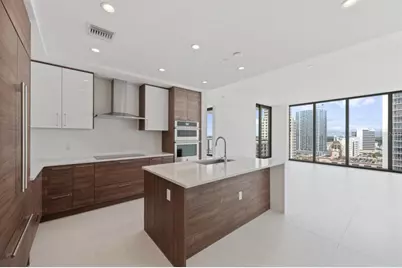 330 1st Street S #1804, Saint Petersburg, FL 33701 - Photo 3