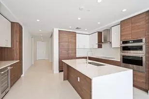 330 1st St S, Saint Petersburg, FL 33701 - Photo 5