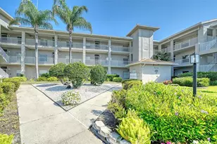 9630 Club S Cir, Sarasota, FL 34238 - Photo 1