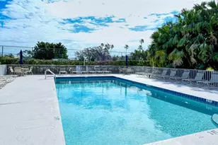 9630 Club S Cir, Sarasota, FL 34238 - Photo 23