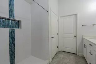 5114 Chilkoot St, Tampa, FL 33617 - Photo 29