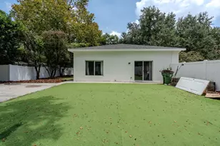 5114 Chilkoot St, Tampa, FL 33617 - Photo 43