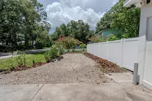 5114 Chilkoot St, Tampa, FL 33617 - Photo 39