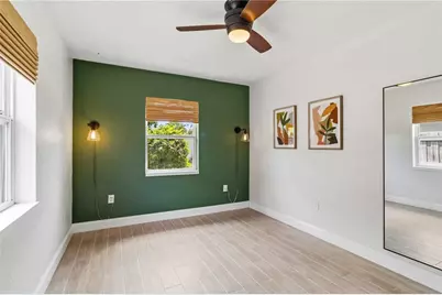 2924 Hillview Street, Sarasota, FL 34239 - Photo 17