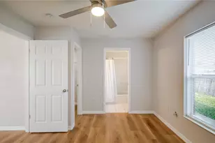 3147 Lobelia Rd, Venice, FL 34293 - Photo 13