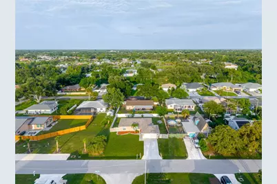 3147 Lobelia Road, Venice, FL 34293 - Photo 31