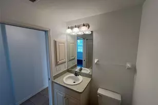 4270 Vicenza Dr, Venice, FL 34293 - Photo 25