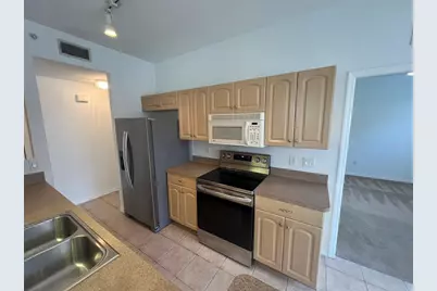 4270 Vicenza Drive #B40, Venice, FL 34293 - Photo 5
