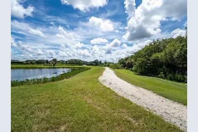 8632 Lunar Skye Street, Sarasota, FL 34241 - Photo 9