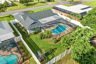 7303 11th Ave W, Bradenton, FL 34209 - Photo 3