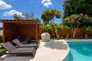 4460 Emerald Ridge Dr, Sarasota, FL 34233 - Photo 5