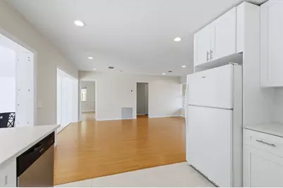 2151 Euclid Terrace, Sarasota, FL 34239 - Photo 13