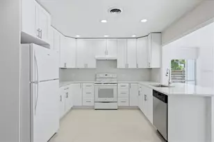 2151 Euclid Terrace, Sarasota, FL 34239 - Photo 5
