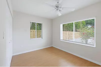 2151 Euclid Terrace, Sarasota, FL 34239 - Photo 17