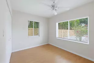 2151 Euclid Terrace, Sarasota, FL 34239 - Photo 17