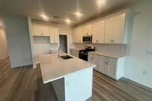 8708 Canard Cv, Palmetto, FL 34221 - Photo 5
