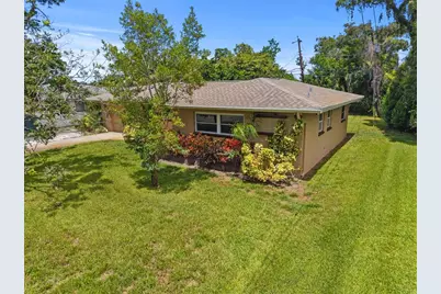 1225 63rd Avenue S, Saint Petersburg, FL 33705 - Photo 3