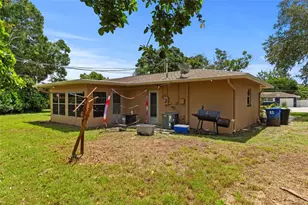 1225 63rd Ave S, Saint Petersburg, FL 33705 - Photo 31